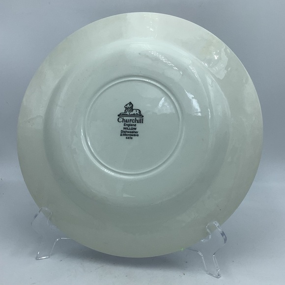 Churchill England Blue and White Willow Dinner Plate - Picture 8 of 9